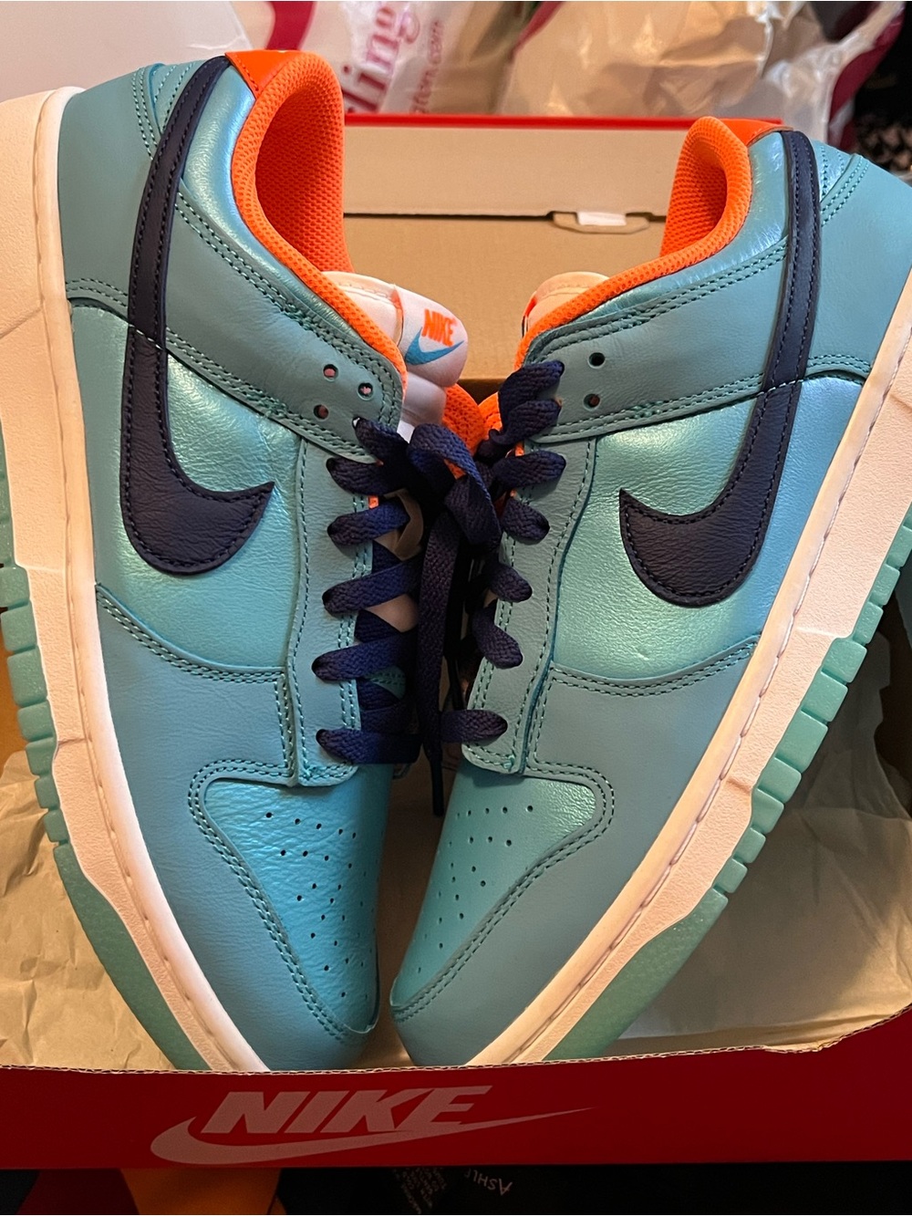 Nike Dunk Low SE - Baltic Blue & Deep Royal Blue